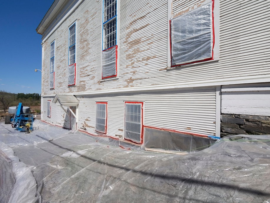 Lead paint removal at building